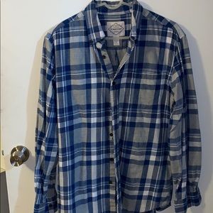 blue and gray men’s flannel. high quality fabric:)